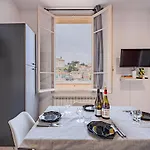 Sunrise Apartment